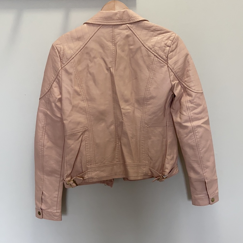 Pink Jacket - Picture 4 of 9